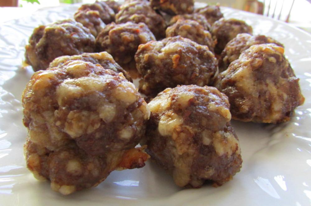 Meraki Mother Tasty Kid-Friendly Keto Snack Recipes - Savoury keto snack recipe- low carb meatballs
