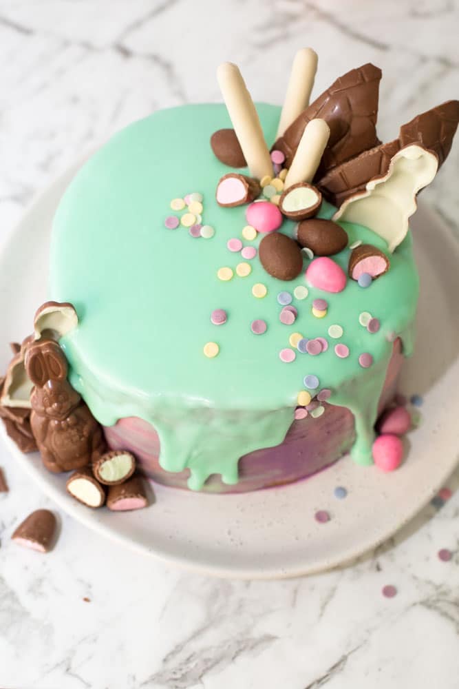 decoration for easter cake