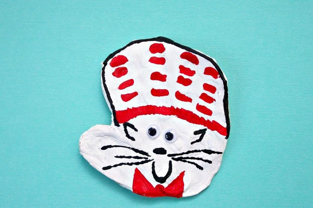 Meraki-Mother-easy dr seuss craft for kids, cat in the hat crafts for toddlers