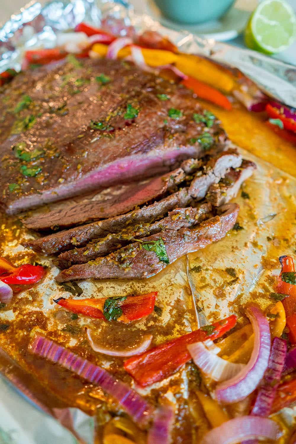 sheet pan steak fajitas