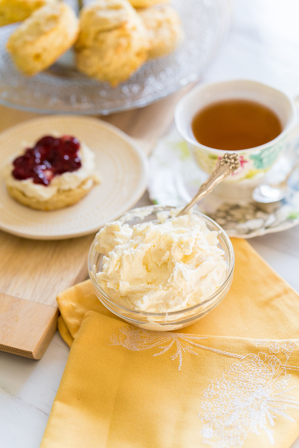 making clotted cream