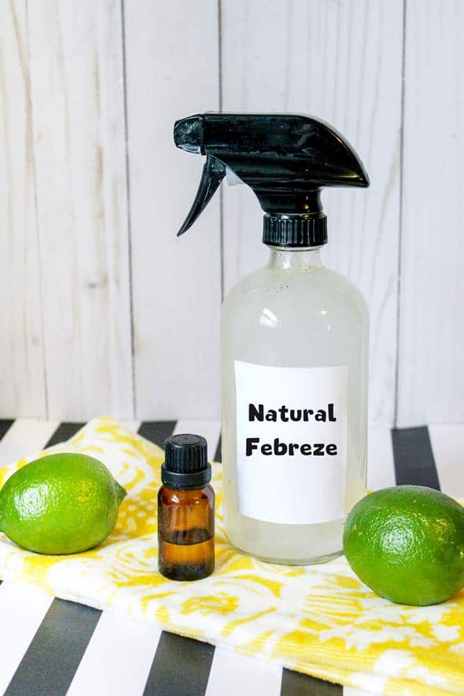 Make your own natural febreze air freshener to keep your home smelling great and to remove odor. #naturalairfreshener #diyairfreshener #naturalfebreze