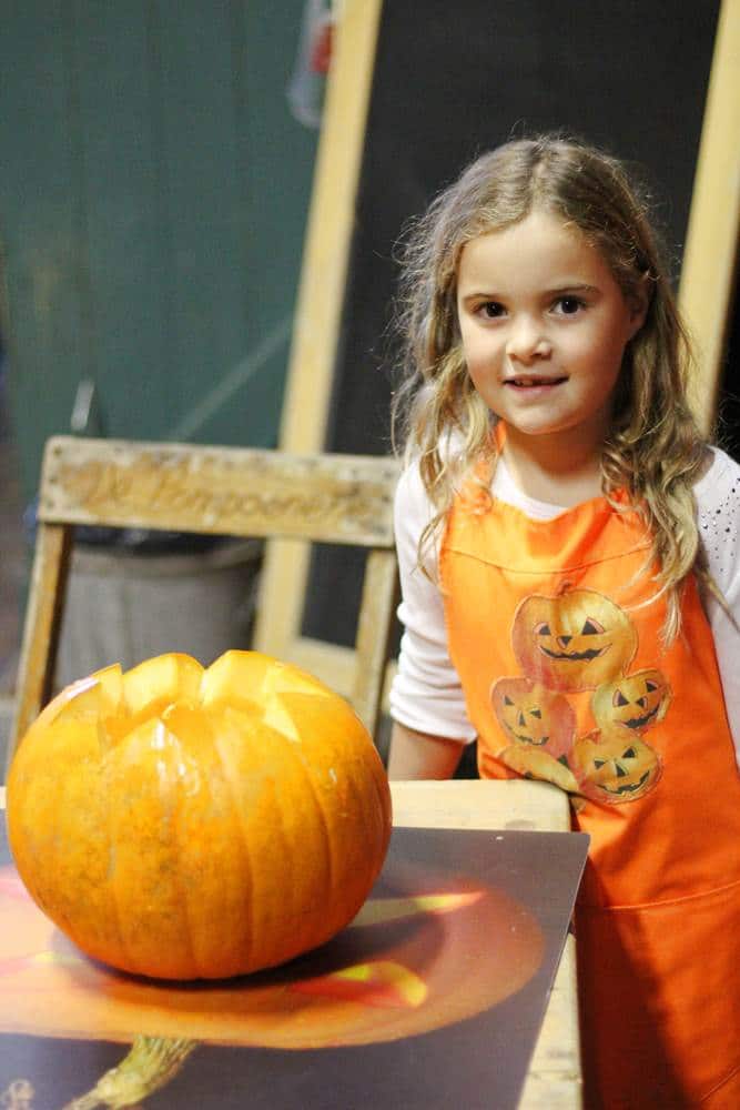 face on the pumpkin