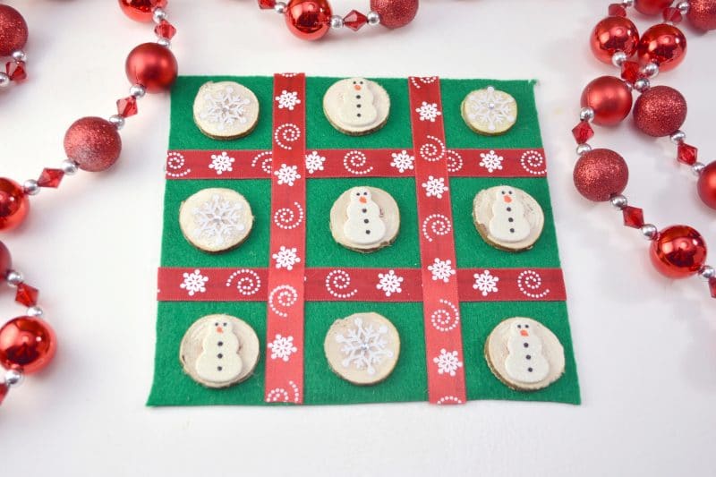 BUTTON CHRISTMAS TREE CRAFT FOR KIDS